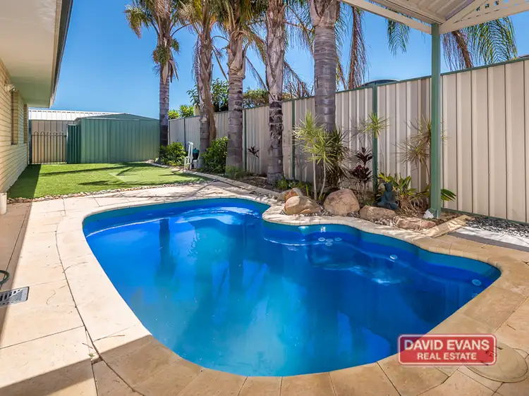 77 Manchester Drive, Hocking WA 6065