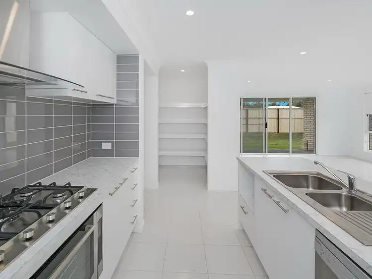 Second view of Homely house listing, 18 Maranoa Street, Thornlands QLD 4164