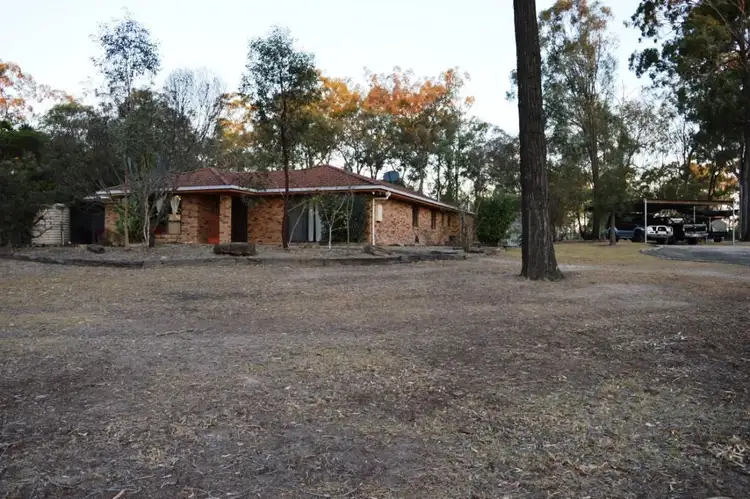 2 Australia II Drive, Kensington Grove QLD 4341