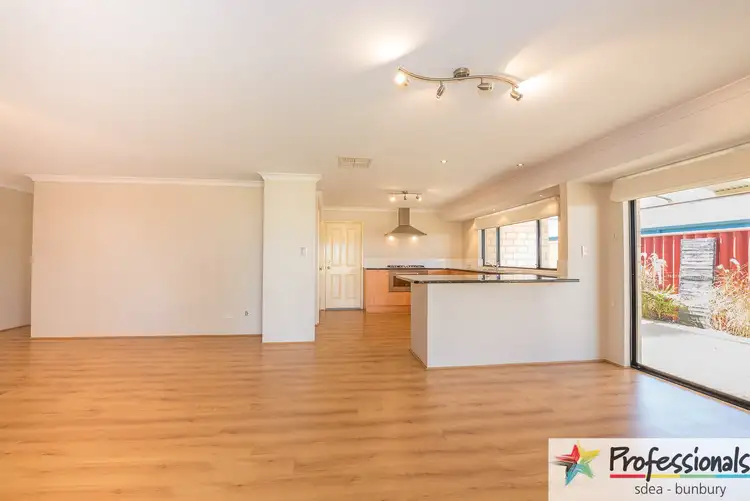 Sixth view of Homely house listing, 13 Longbow Approach, Dalyellup WA 6230