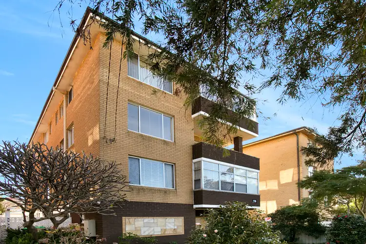 2/78 Mount Street, Coogee NSW 2034