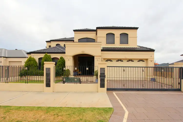 27 Ferentino Road, Stirling WA 6021