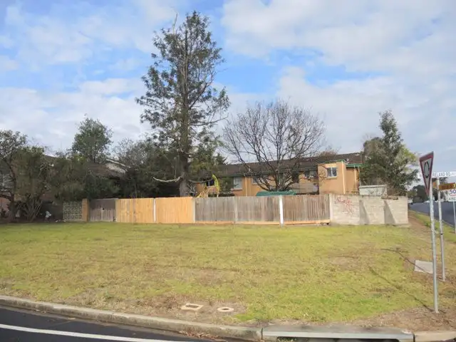 2 Birdsville Crescent, Leumeah NSW 2560