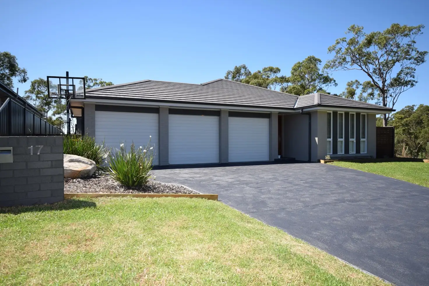 Main view of Homely house listing, 17 George Lee way, North Nowra NSW 2541