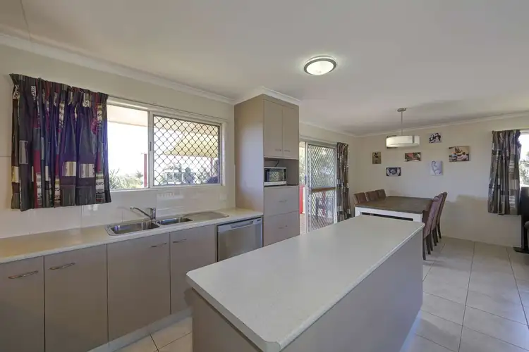 Seventh view of Homely house listing, 10 Meghan Crescent, Qunaba QLD 4670