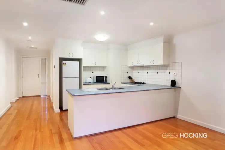 Sixth view of Homely unit listing, 2/1095 North Road, Hughesdale VIC 3166