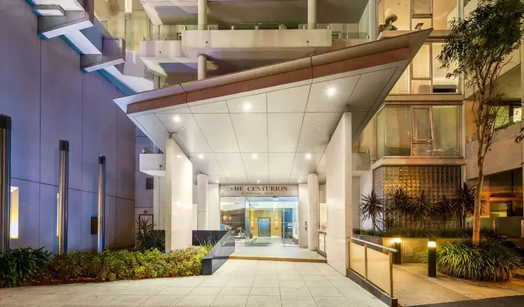 276 'The Centurion? 83 Whiteman Street, Southbank VIC 3006