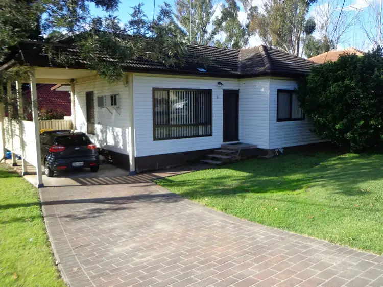 Main view of Homely house listing, 1/5 Caloola Avenue, Penrith NSW 2750