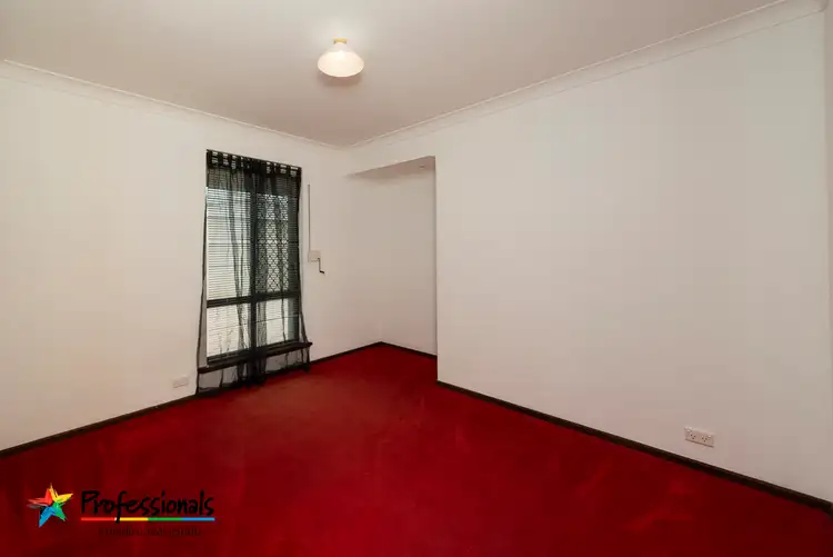 Sixth view of Homely house listing, 5 Pine Crt, Kelmscott WA 6111