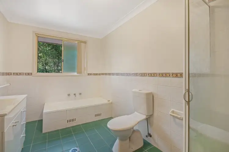 Sixth view of Homely townhouse listing, 18/10-12 Albert Street, Ourimbah NSW 2258