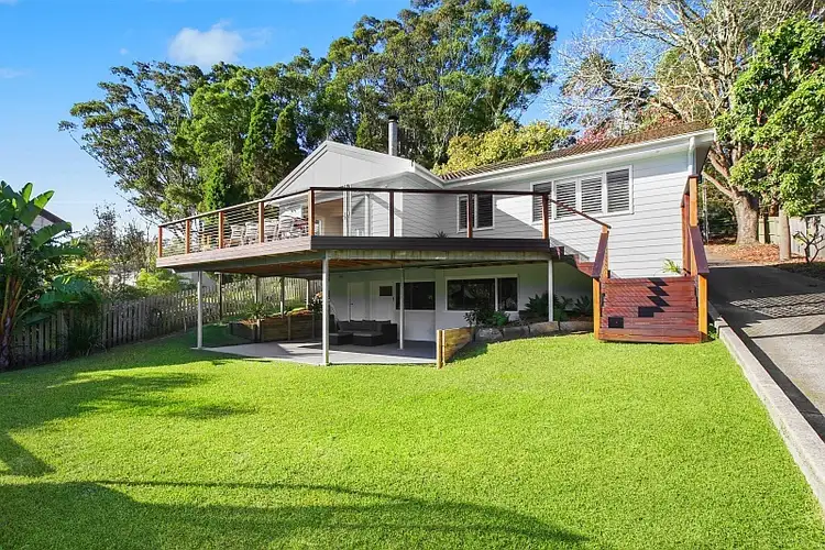 57 The Round Drive, Avoca Beach NSW 2251