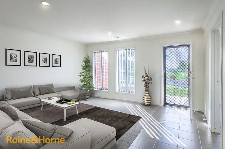 Fourth view of Homely house listing, 1 Emma Court, Sunbury VIC 3429