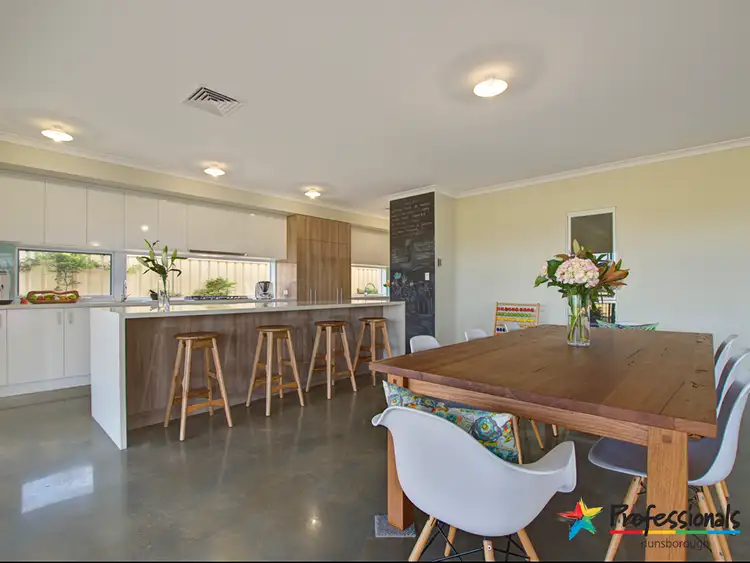 20 Wentworth Loop, Dunsborough WA 6281