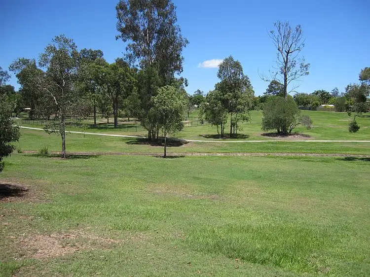 36A Lagoon Crescent, Bellbowrie QLD 4070