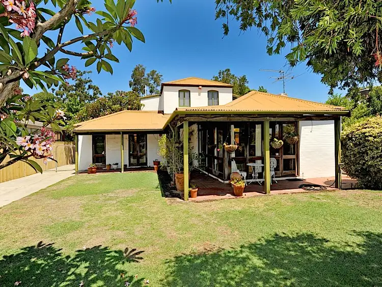 20A Irvine Street, Peppermint Grove WA 6011