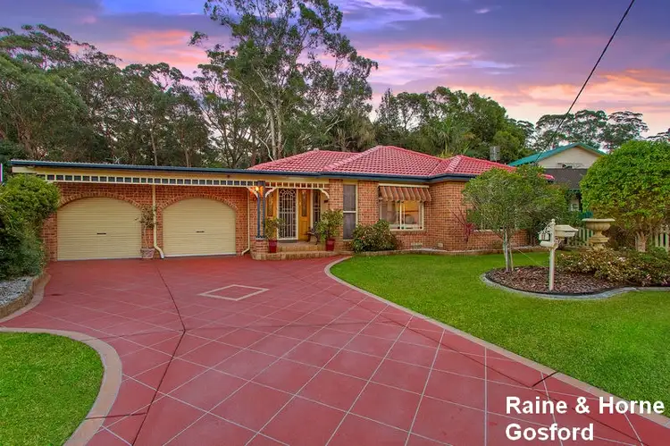 11 Veronica Crescent, Wyoming NSW 2250