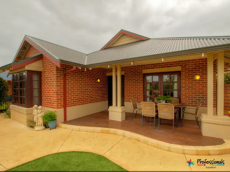18 Pianobox Boulevard, West Busselton WA 6280