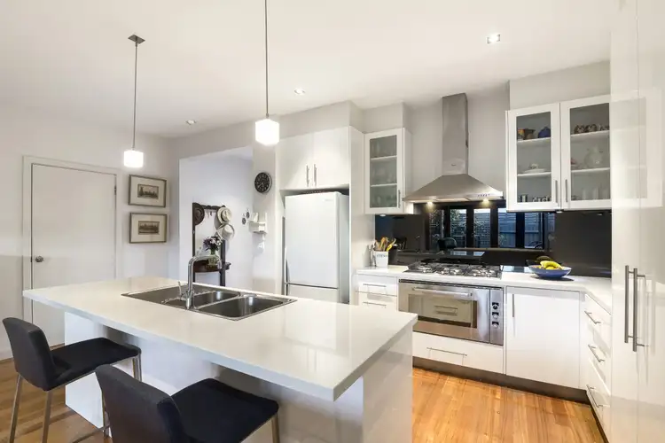 Second view of Homely unit listing, 69A Geoffrey Drive, Kilsyth VIC 3137