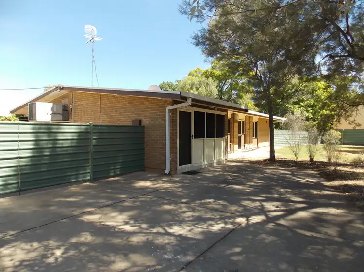 20 Clarke Street, Araluen NT 870