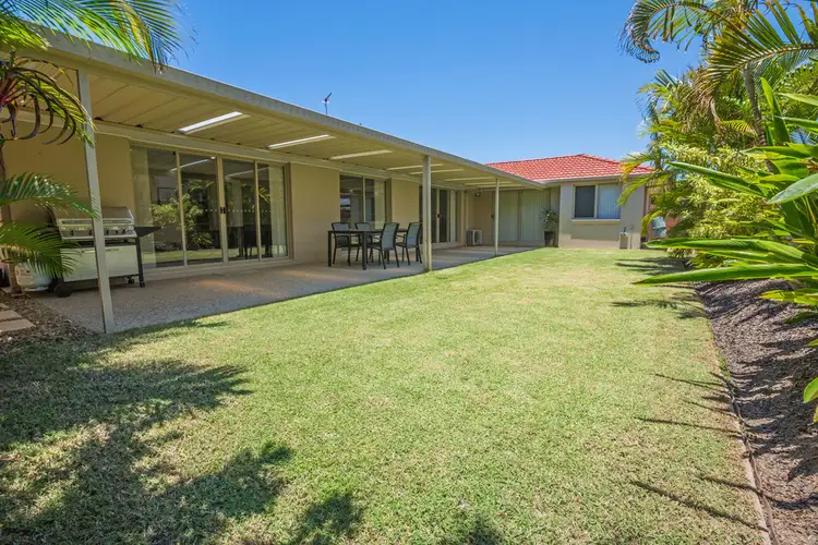 55 Edinburgh Road, Benowa Waters QLD 4217