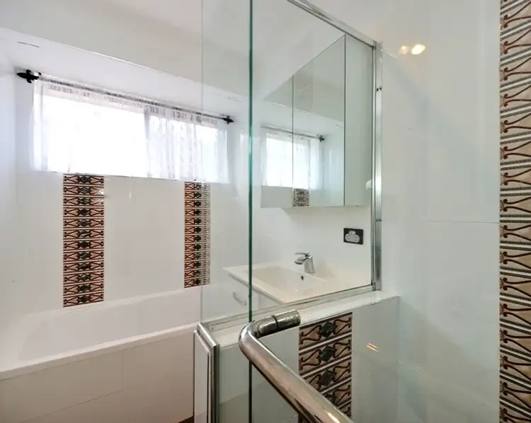 Fourth view of Homely house listing, 33 Kemmish Avenue, Parmelia WA 6167