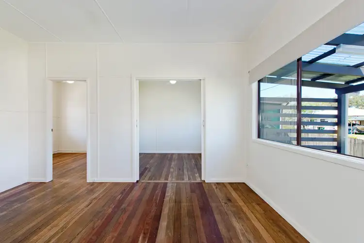 Fifth view of Homely villa listing, 2/42 Boronia Crescent, North Haven NSW 2443