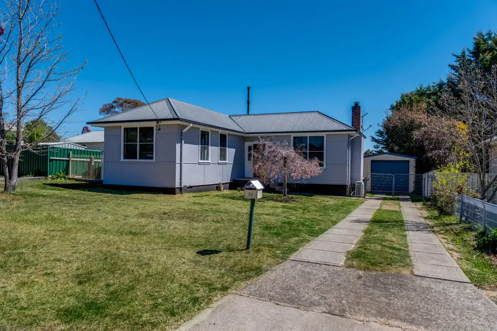 Main view of Homely house listing, 29 Darcy Crescent, Goulburn NSW 2580