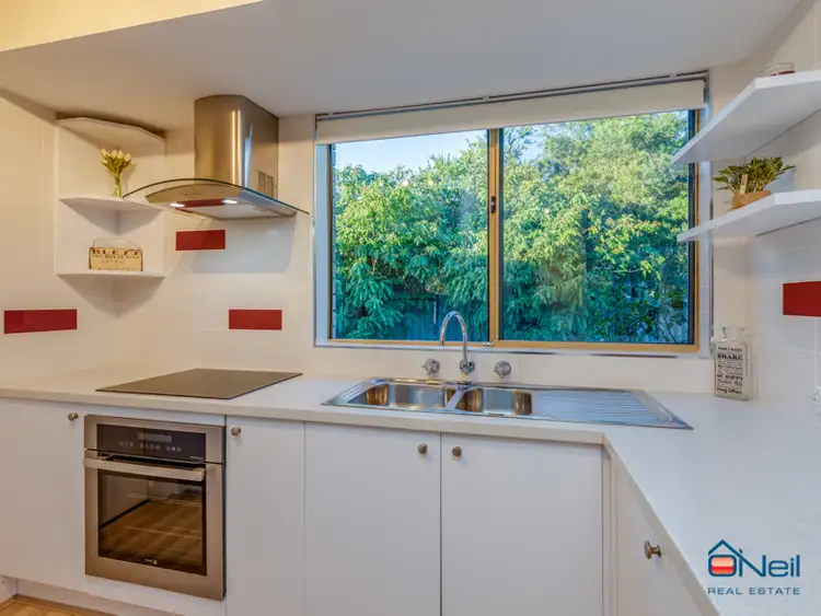 Fifth view of Homely house listing, 8B Shrike Court, Camillo WA 6111
