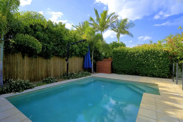 13 Trinity Close, Bargara QLD 4670