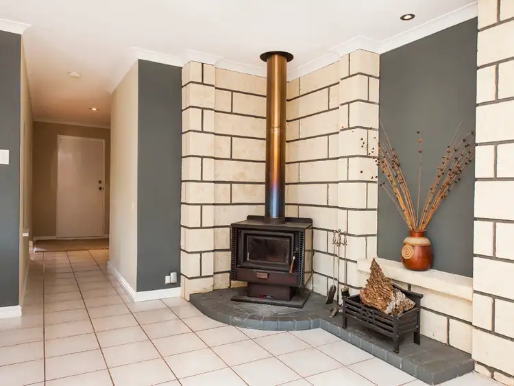 Fifth view of Homely house listing, 7 Woods Court, Kingsley WA 6026
