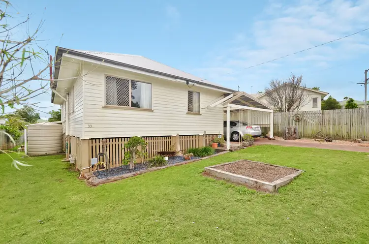 33 Gleeson Cres, Harlaxton QLD 4350