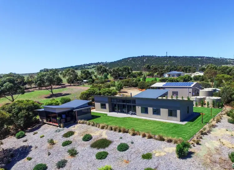 16 Albatross Court, Boston SA 5607