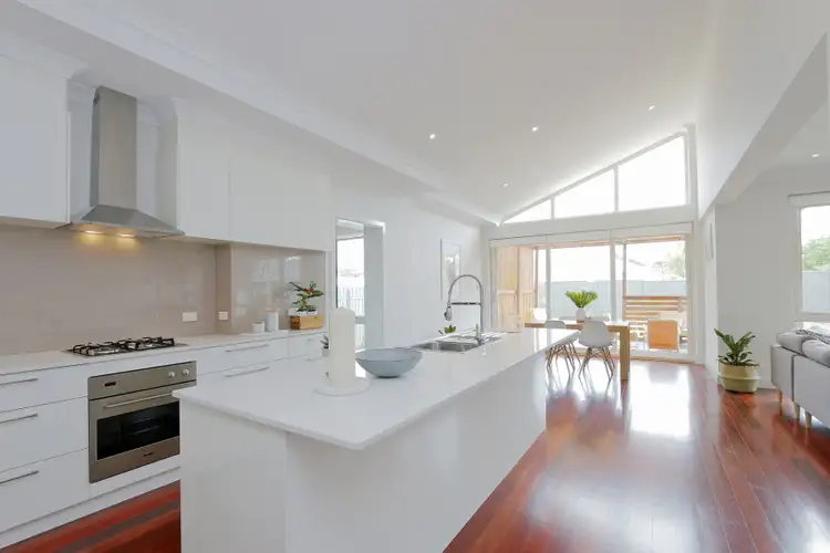 18 Electra Street, Bateman WA 6150