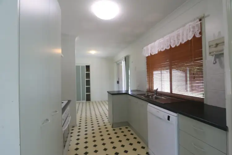 Second view of Homely house listing, 122 Andromeda Avenue, Tanah Merah QLD 4128