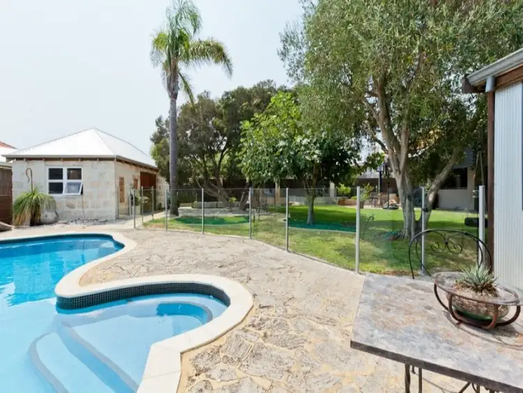 Fourth view of Homely house listing, 11 Sea View Street, Beaconsfield WA 6162