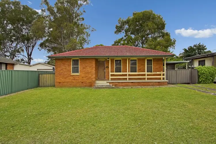 72 Marquessa Crescent, Lethbridge Park NSW 2770