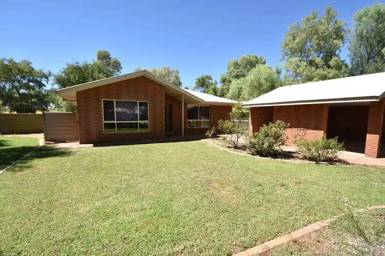 52 HILLSIDE GARDEN, Desert Springs NT 870