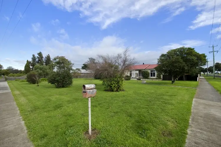 Fifth view of Homely house listing, 58 Sladen Street, Hamlyn Heights VIC 3215