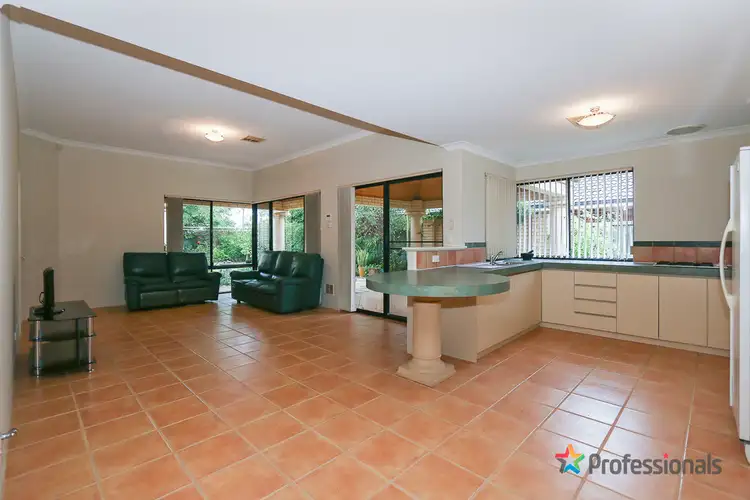 Fifth view of Homely house listing, 10 Woodlake Blvd, Ellenbrook WA 6069
