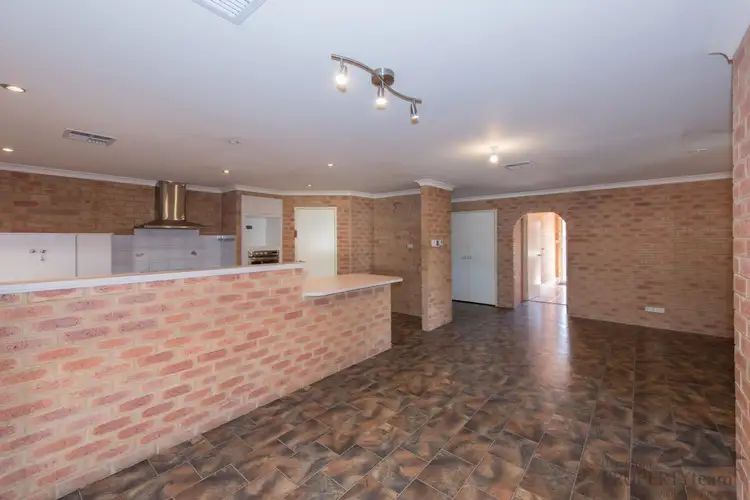 Seventh view of Homely house listing, 9 Sugarwood Court, Strathalbyn WA 6530