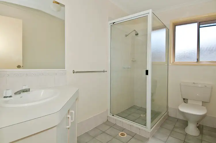 Sixth view of Homely house listing, 2 Carlton Close, Bethania QLD 4205