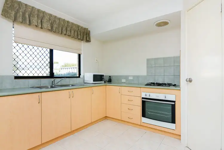 Sixth view of Homely unit listing, 2B Wisbey Street, Carey Park WA 6230