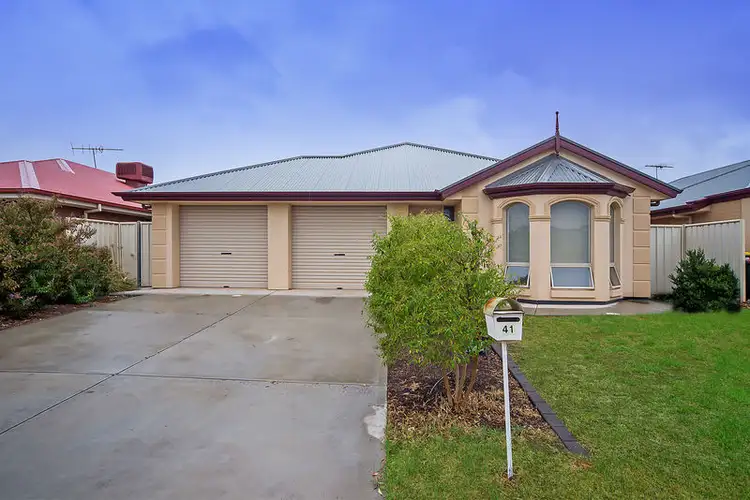 41 Strathaird Boulevard, Smithfield SA 5114
