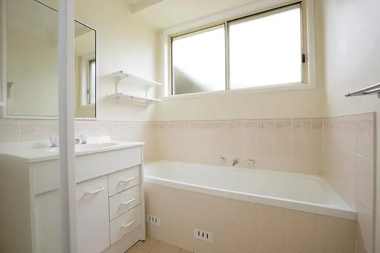 Seventh view of Homely house listing, 15a Pearra Way, Claremont Meadows NSW 2747