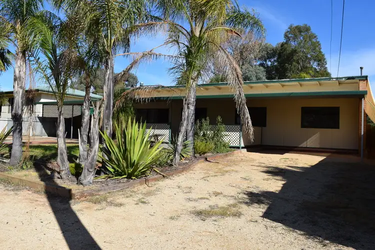 10 Colin Street, Loxton SA 5333