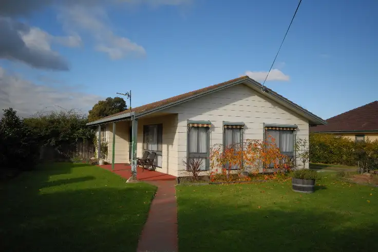 60 Great Alpine Road, Bairnsdale VIC 3875