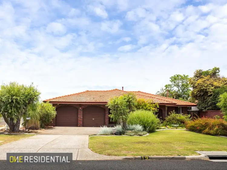 19 Worthington Road, Booragoon WA 6154