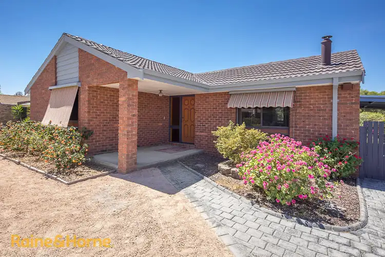 Second view of Homely house listing, 35 Muirfield Drive, Sunbury VIC 3429