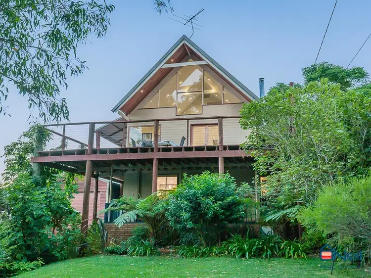 102 Roberts Road, Kelmscott WA 6111