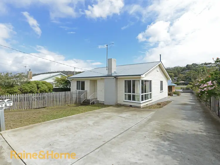 1/36 Schouten Street, Warrane TAS 7018